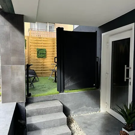 Apartman Veloce Ferienwohnung *